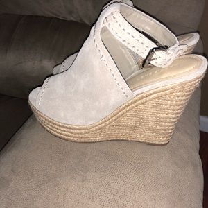 Marc Fisher wedges